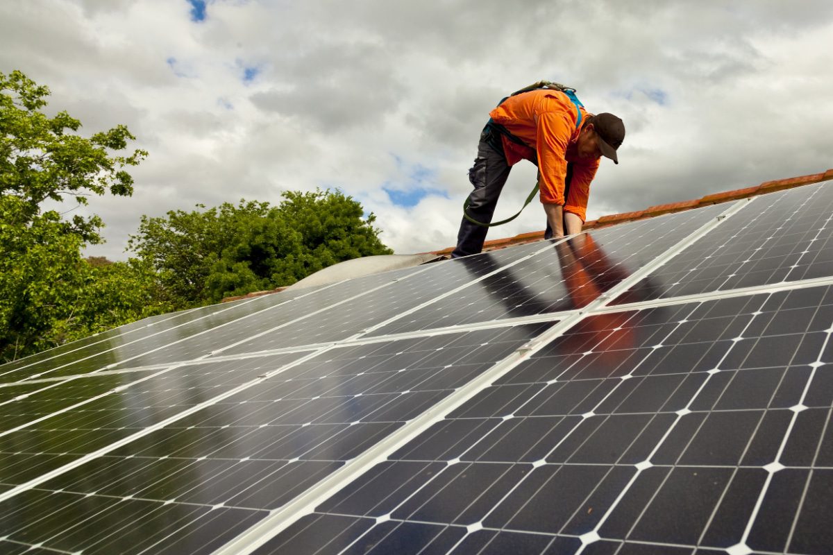 découvrez comment maximiser la rentabilité de vos panneaux photovoltaïques grâce à des conseils pratiques, des analyses de coûts et des astuces d'optimisation. profitez d'une énergie renouvelable tout en réalisant des économies sur vos factures d'électricité.