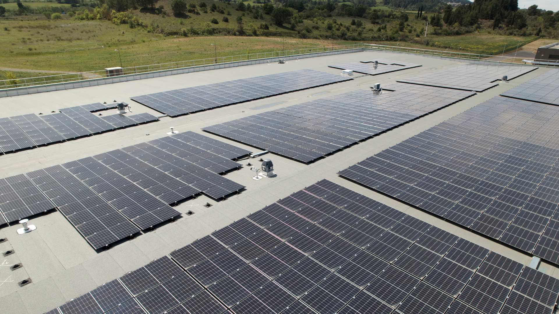 découvrez les derniers développements en matière de réseaux souterrains et de panneaux solaires à bellaing en 2023. informez-vous sur les innovations écologiques, les avantages de l'installation souterraine et l'impact positif sur l'environnement local.