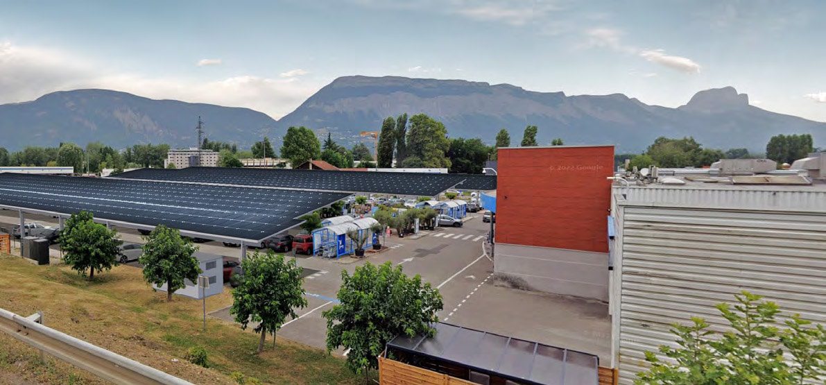 découvrez les panneaux photovoltaïques à claix, une solution écologique et économique pour transformer l'énergie solaire en électricité. profitez des avantages d'une énergie renouvelable, réduisez votre facture d'électricité et participez à la protection de l'environnement grâce à nos installations adaptées à vos besoins.