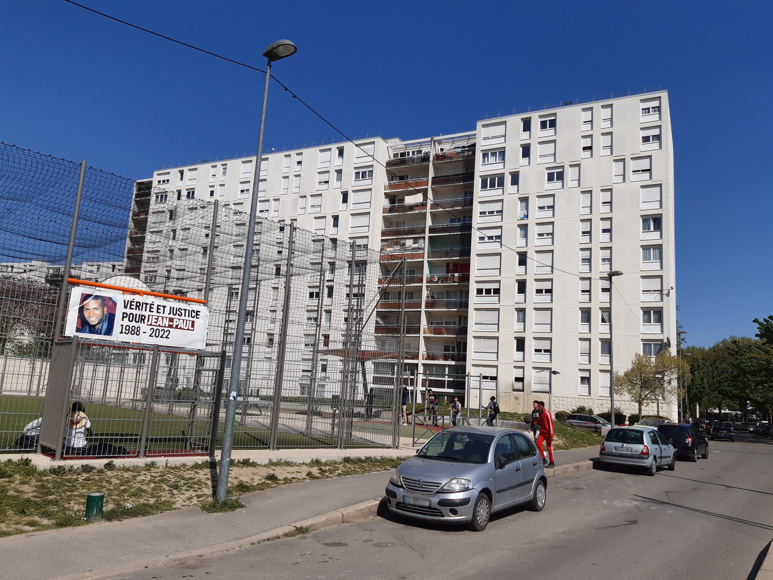 découvrez sunturbine, la solution innovante pour maximiser l'efficacité énergétique de vos installations. profitez de technologies avancées pour transformer l'énergie solaire en une source de puissance durable et économique. rejoignez la révolution verte dès aujourd'hui!