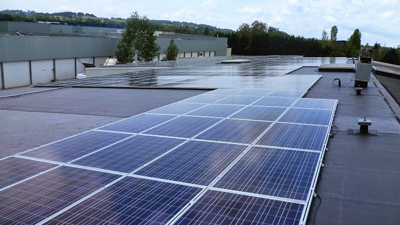 découvrez comment installer des panneaux solaires sur epdm pour optimiser la collecte d'énergie solaire. suivez notre guide étape par étape pour bénéficier d'une solution durable et efficace.