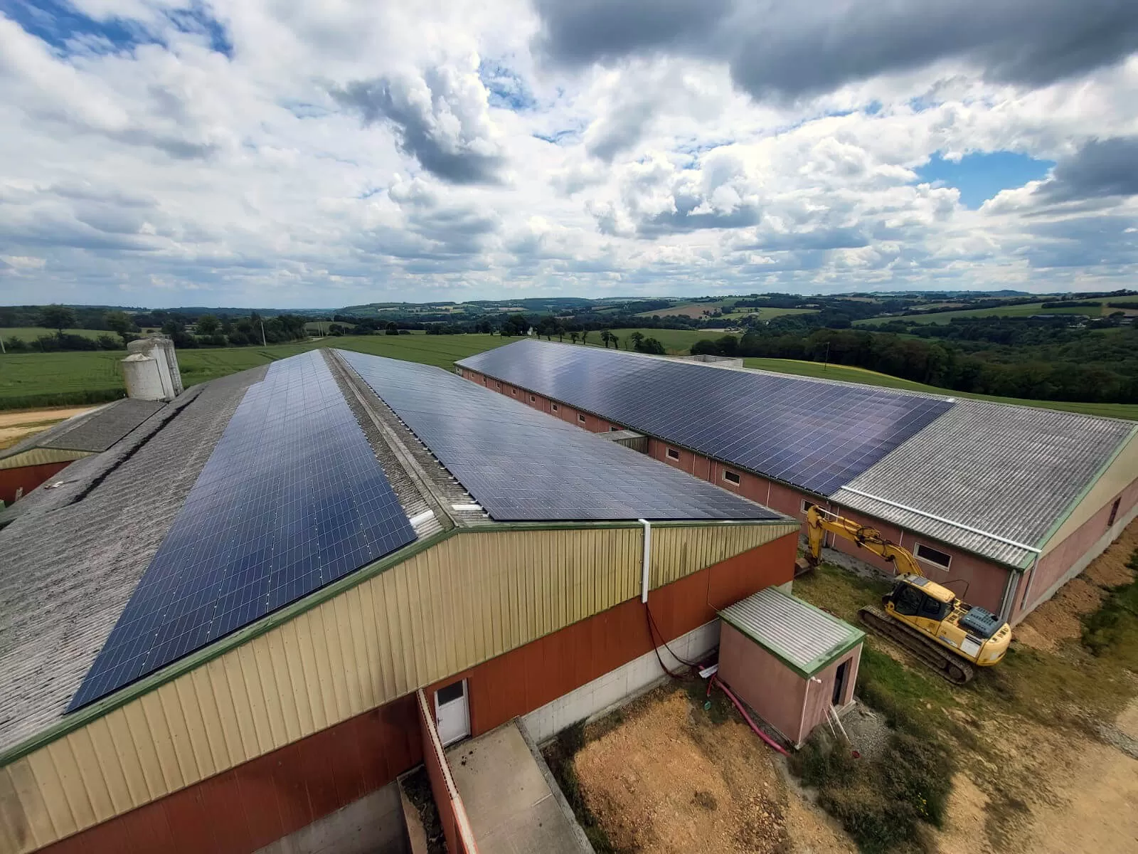 découvrez comment investir dans l'énergie photovoltaïque et maximisez vos économies tout en contribuant à la transition énergétique. optez pour un avenir durable grâce à une solution rentable et écologique.