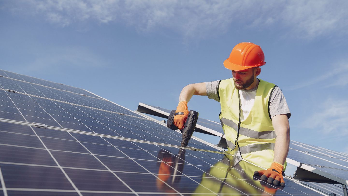 découvrez l'énergie solaire durable : une solution écologique et économique pour un avenir plus vert. profitez des avantages d'une énergie renouvelable, réduisez votre empreinte carbone et contribuez à la protection de notre planète.