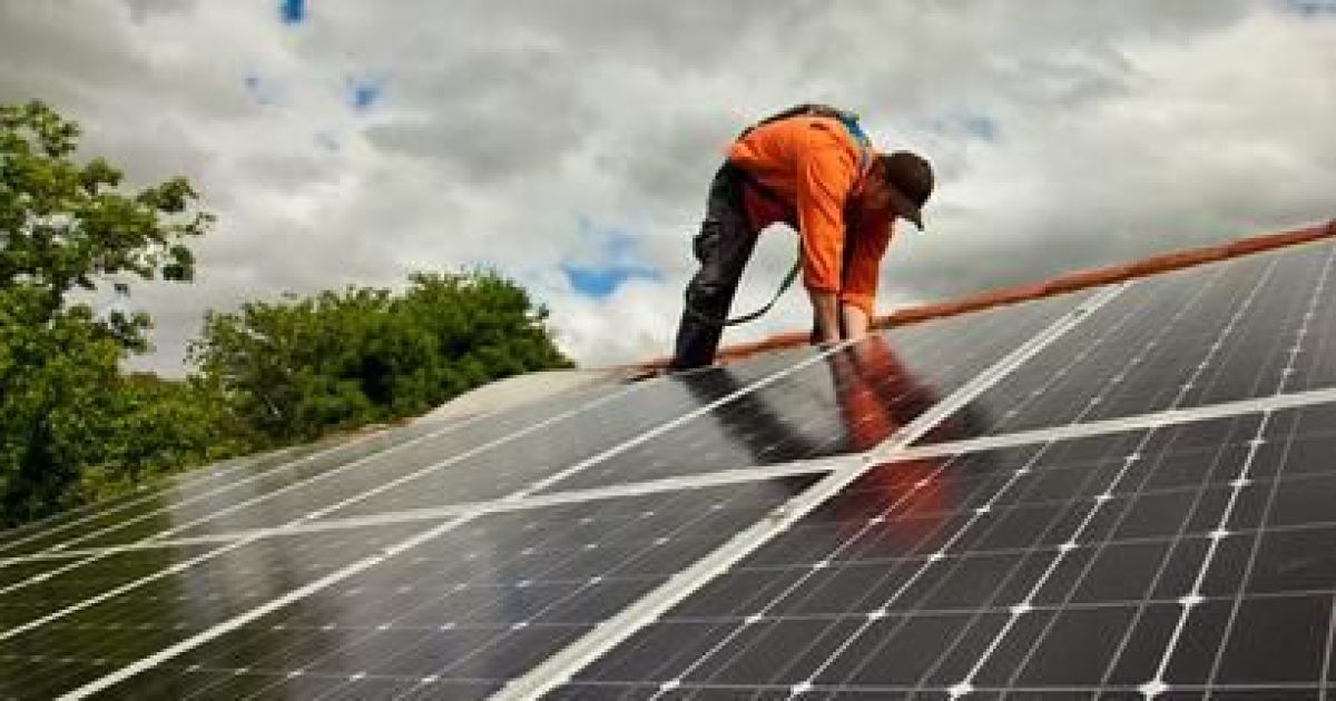 découvrez les pratiques photovoltaïques urbaines, une solution innovante pour optimiser l'utilisation de l'énergie solaire en milieu urbain. explorez les avantages, les technologies et les initiatives qui transforment nos villes en espaces écoresponsables et durables.