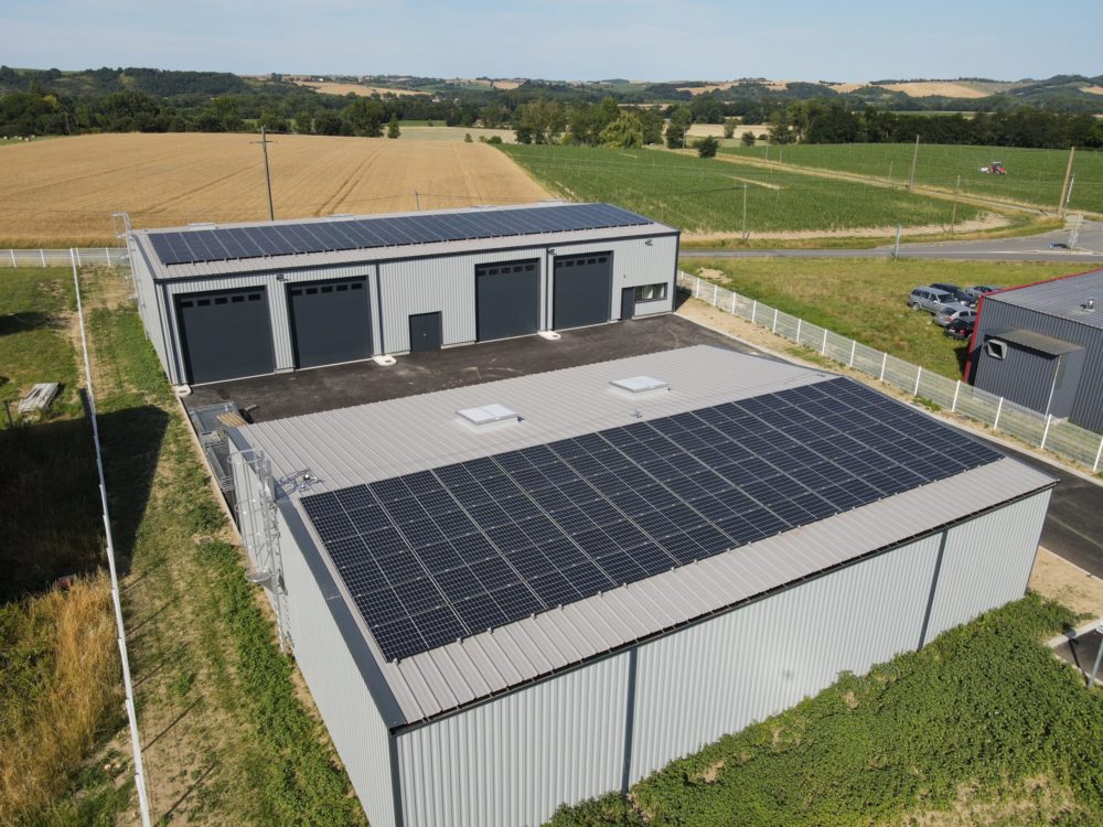 découvrez les avantages des panneaux solaires pour les entreprises : réduction des coûts énergétiques, amélioration de l'image de marque, aide à la transition énergétique et bénéfices fiscaux. optez pour une solution durable et économiquement avantageuse dès aujourd'hui!