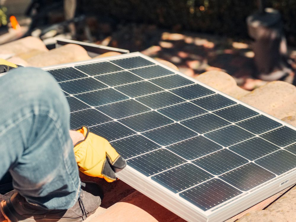 découvrez comment bénéficier d'une aide pour l'installation de panneaux solaires en 2025. informez-vous sur les subventions disponibles, les conditions d'éligibilité et les avantages écologiques et économiques d'une transition vers l'énergie solaire.