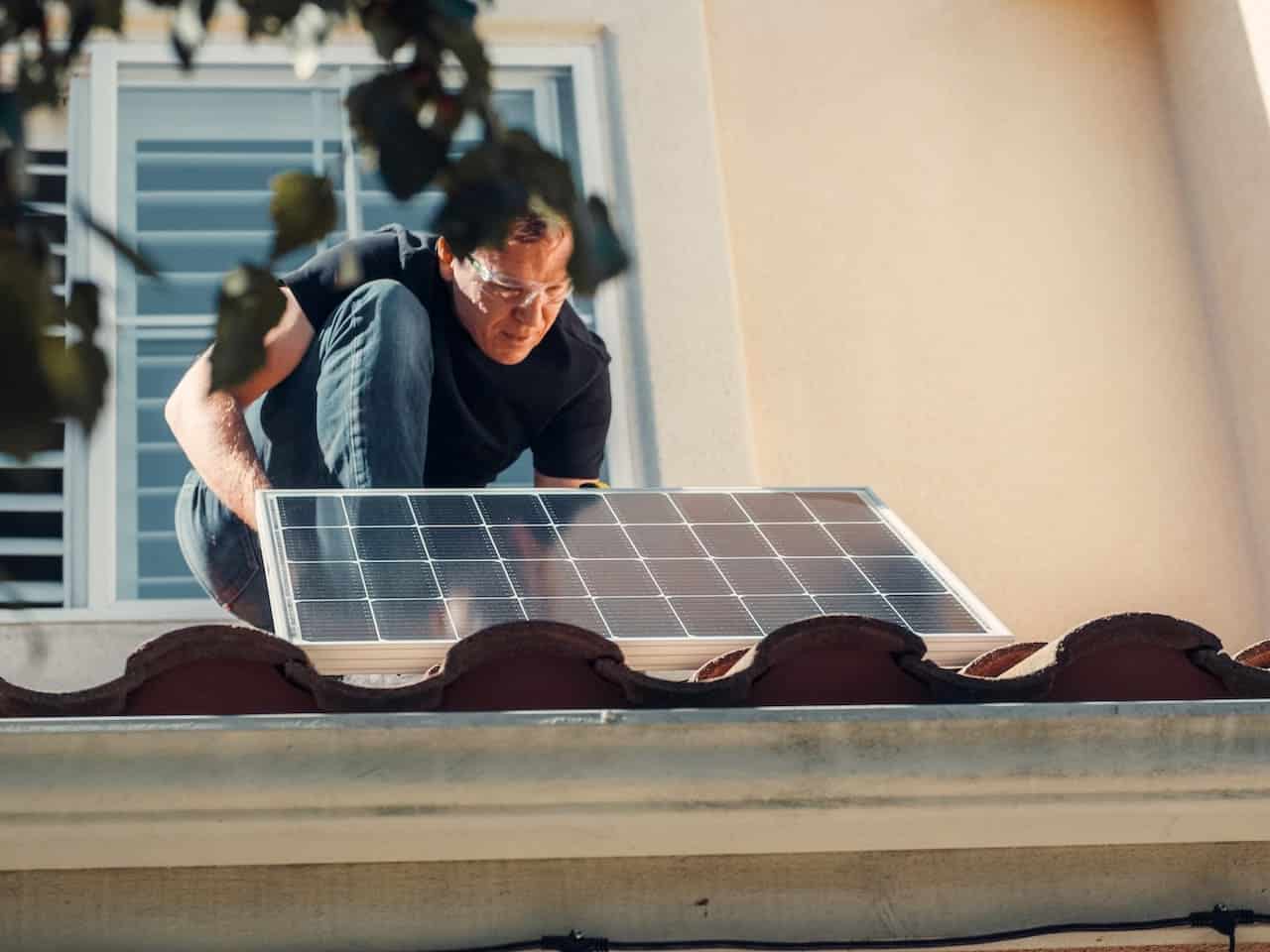 découvrez les nombreux avantages des panneaux solaires 600w, une solution énergétique efficace et durable qui permet de réduire vos factures d'électricité, de diminuer votre empreinte carbone et de profiter d'un confort énergétique optimal. adoptez l'énergie solaire dès aujourd'hui et contribuez à un avenir plus vert!