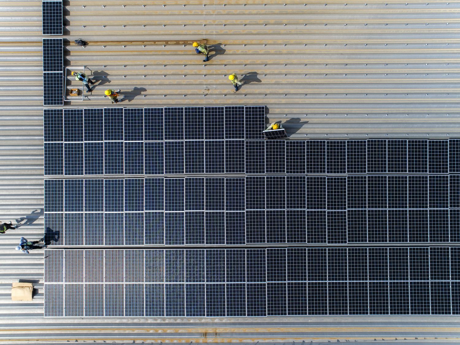 découvrez les nombreux avantages des systèmes photovoltaïques pour les entreprises : réduction des coûts énergétiques, impact environnemental positif, valorisation de votre image de marque et aides financières. optez pour l'énergie solaire et boostez la durabilité de votre activité.