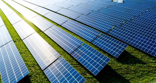 découvrez l'avenir du photovoltaïque, une technologie solaire innovante qui transforme l'énergie lumineuse en électricité durable. explorez les dernières avancées et les perspectives prometteuses pour un avenir plus vert grâce à l'énergie solaire.