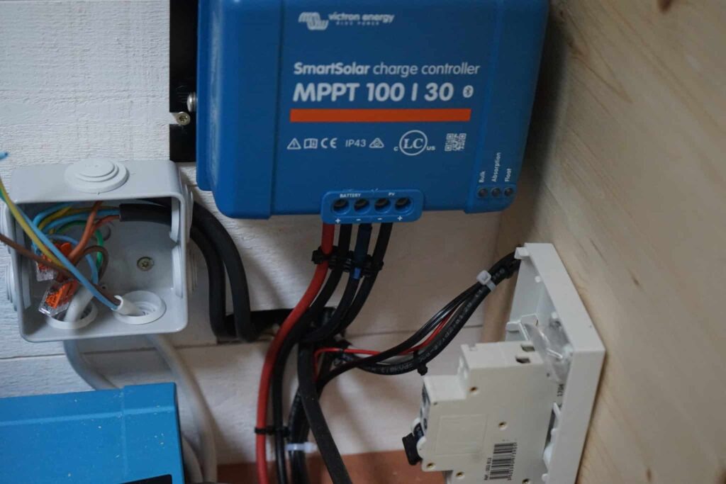 découvrez comment effectuer le branchement de vos panneaux solaires de manière simple et efficace. suivez nos conseils pratiques et guides étape par étape pour optimiser l'installation de votre système solaire et maximiser votre production d'énergie renouvelable.