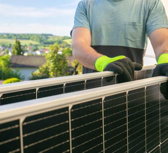 découvrez comment faire le meilleur choix de panneaux solaires pour votre maison. comparez les types, les marques et les avantages pour optimiser votre installation et réaliser des économies d'énergie.