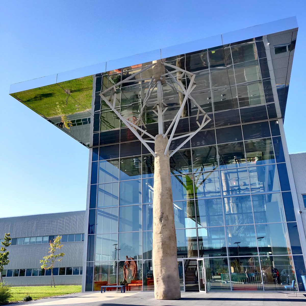 découvrez notre comparatif des éclairages solaires fonroche, une analyse approfondie des performances, des fonctionnalités et des avantages de ces solutions écologiques pour illuminer vos espaces extérieurs. trouvez l'éclairage idéal pour votre jardin, terrasse ou allée grâce à notre guide complet.