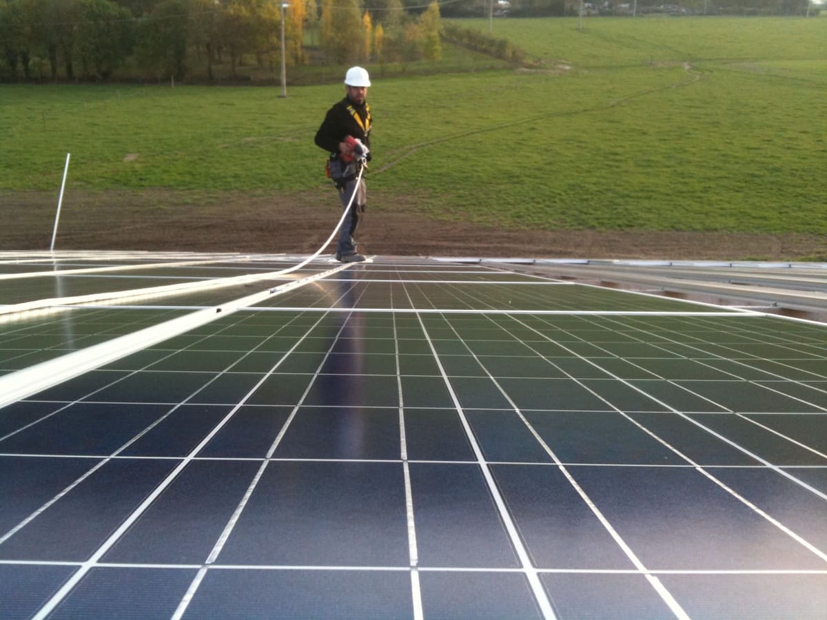 découvrez notre comparatif complet des panneaux solaires energysun. analysez les caractéristiques, performances et prix des modèles pour choisir la meilleure option d'énergie renouvelable adaptée à vos besoins. optez pour une solution écologique et économique dès aujourd'hui !