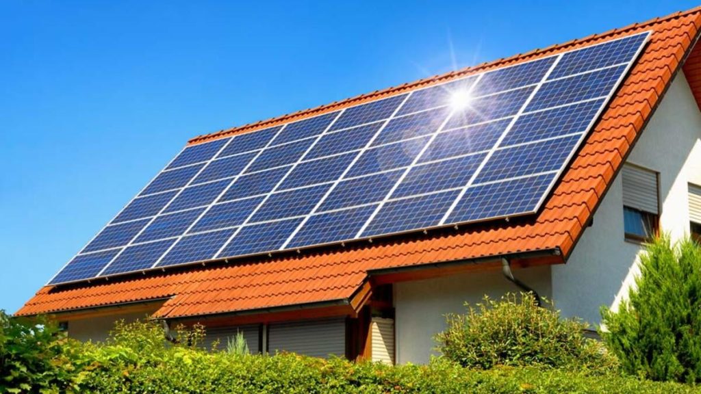découvrez l'importance de la durabilité des panneaux photovoltaïques pour un avenir énergétique responsable. apprenez comment ces systèmes solaires soutiennent la transition vers des sources d'énergie renouvelables tout en contribuant à la protection de l'environnement. optez pour des solutions durables qui allient performance et respect de la planète.