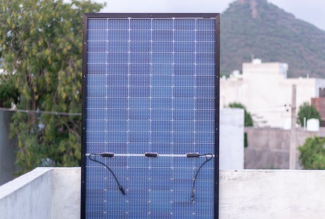 découvrez comment les solutions photovoltaïques peuvent vous permettre de réaliser des économies d'énergie significatives tout en contribuant à la protection de l'environnement. adoptez une énergie durable et réduisez vos factures d'électricité grâce aux panneaux solaires.