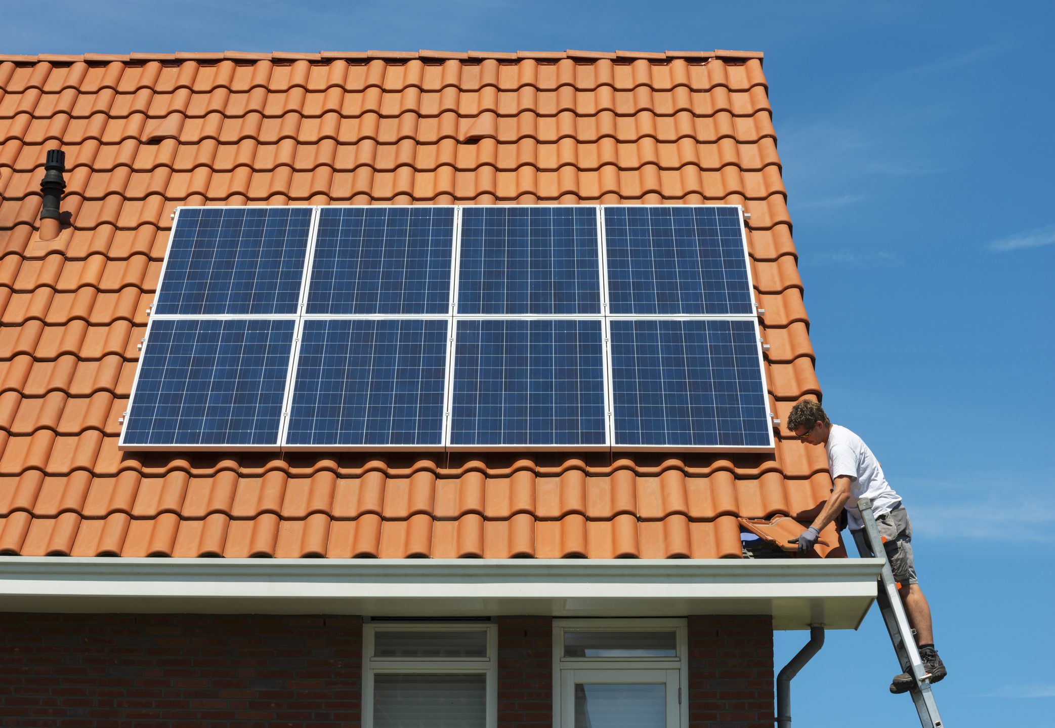 découvrez les avantages de l'énergie solaire durable : une source d'énergie renouvelable, respectueuse de l'environnement, qui réduit vos factures et préserve notre planète. optez pour un avenir énergétique plus vert et libérez le potentiel du soleil !