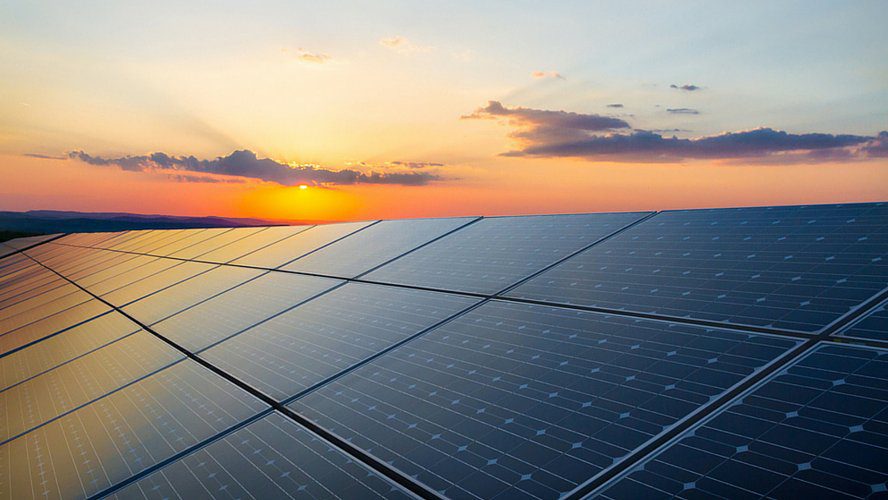 découvrez les atouts de l'énergie solaire au maroc, une solution durable et innovante pour répondre aux besoins énergétiques du pays. explorez les projets, les avantages environnementaux et les initiatives gouvernementales pour une transition énergétique réussie.