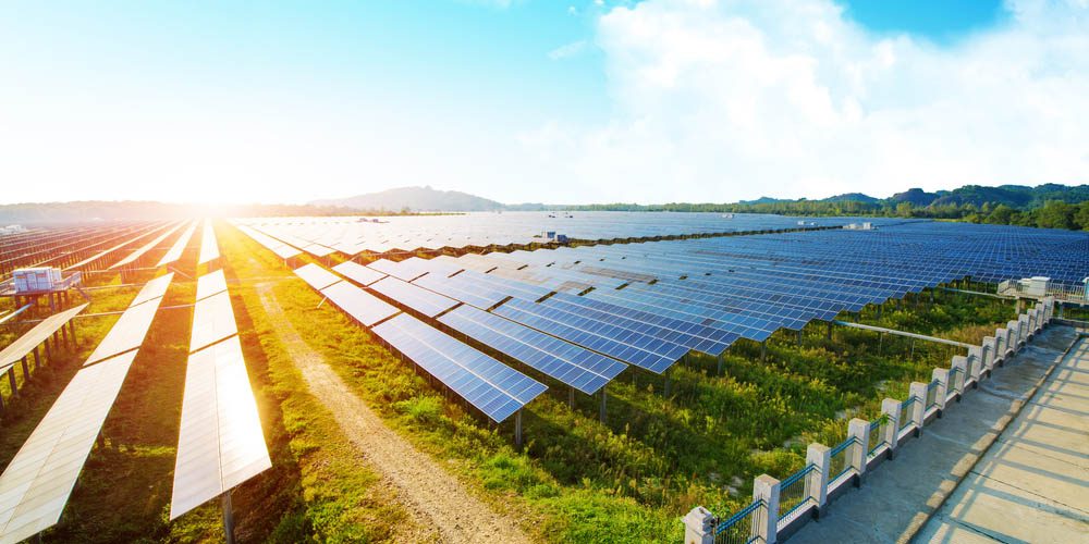 découvrez nos études de cas détaillées sur les projets photovoltaïques, mettant en avant les solutions innovantes, les résultats obtenus et les meilleures pratiques pour optimiser l'utilisation de l'énergie solaire.