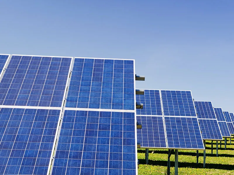découvrez nos études de cas sur les projets photovoltaïques, mettant en avant des solutions innovantes et des résultats concrets. explorez comment l'énergie solaire transforme des entreprises et des collectivités tout en réduisant leur empreinte carbone.