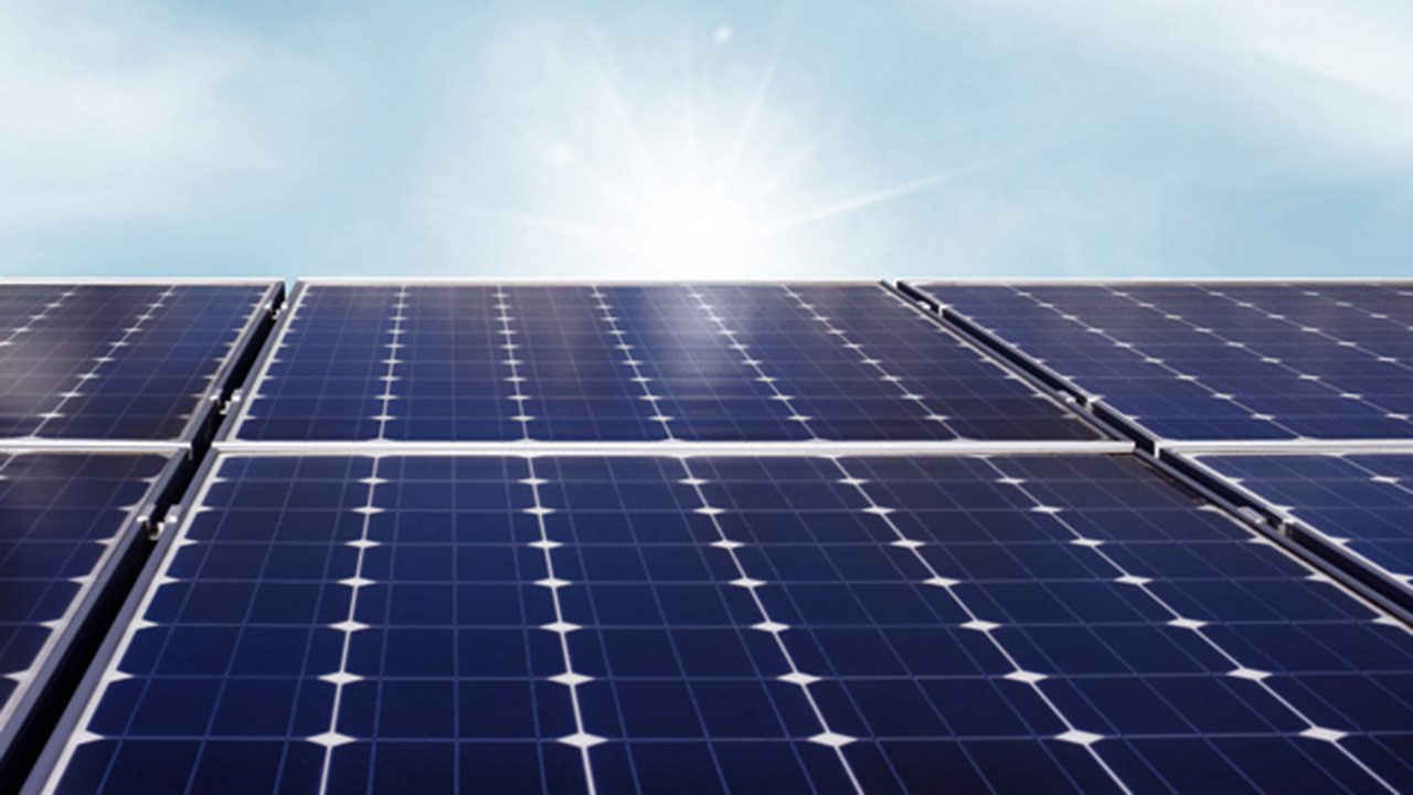 découvrez les principaux facteurs qui influent sur la surface des panneaux photovoltaïques. apprenez comment la taille, l'efficacité et l'emplacement peuvent optimiser votre production d'énergie solaire.