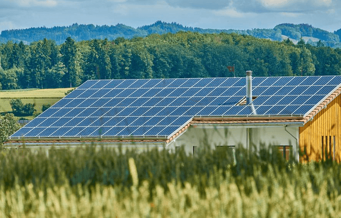 découvrez notre guide complet sur les panneaux solaires : avantages, installation, coût et meilleures pratiques pour maximiser votre énergie renouvelable et réduire votre facture d'électricité.