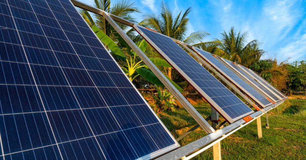 découvrez l'importance des panneaux photovoltaïques pour une énergie durable et renouvelable. apprenez comment ils contribuent à réduire les émissions de carbone, diminuer les factures d'énergie et favoriser une transition vers un avenir énergétique plus propre.