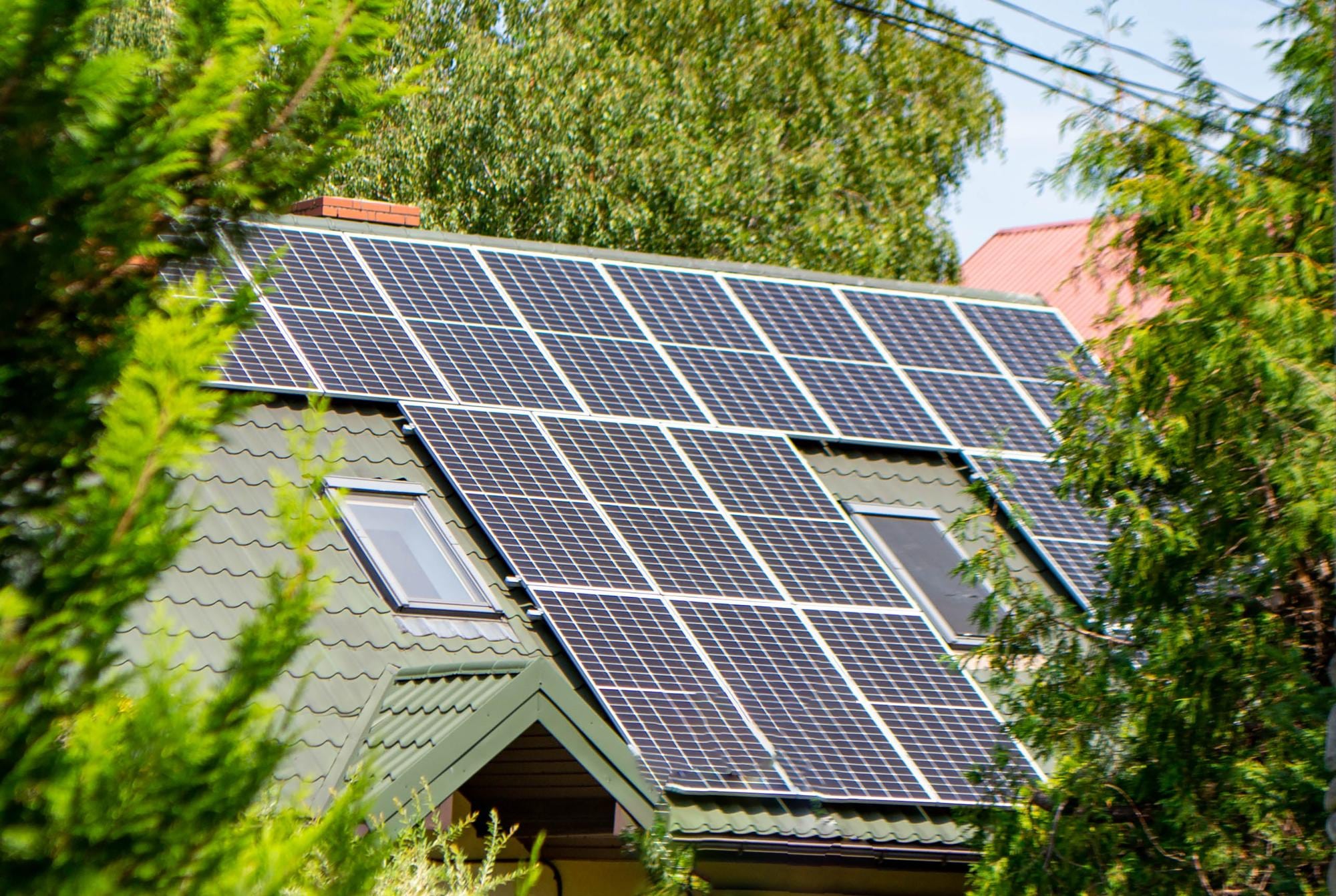 découvrez les dernières innovations solaires qui révolutionnent le secteur de l'énergie. explorez les technologies de pointe, les panneaux solaires avancés et les solutions durables qui contribuent à un avenir énergétique plus propre et plus efficace.