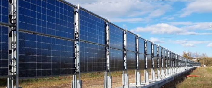 découvrez les avantages d'investir dans des panneaux solaires bifaciaux pour maximiser votre production d'énergie et réduire vos factures d'électricité. profitez d'une technologie innovante qui capte la lumière des deux côtés pour une rentabilité accrue et un impact environnemental positif.