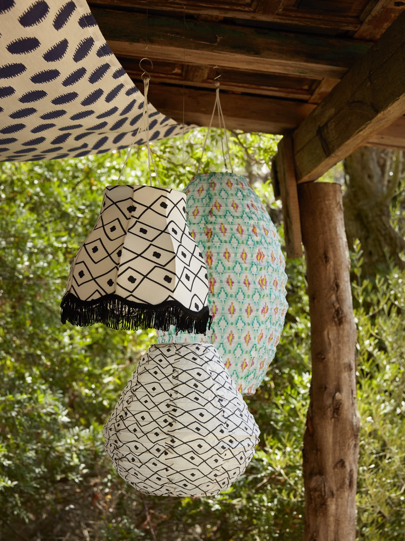 découvrez le jardin solaire d'ikea, une solution innovante pour embellir votre extérieur tout en préservant l'environnement. profitez d'un éclairage éco-responsable et esthétique qui mettra en valeur vos espaces verts de jour comme de nuit.