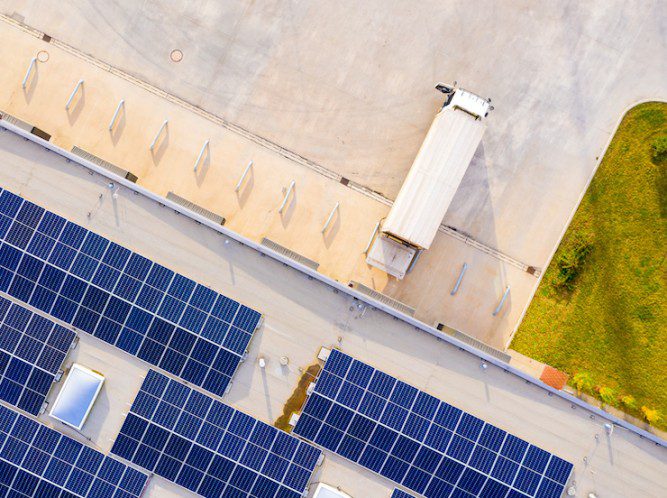 découvrez les opportunités exceptionnelles offertes par les panneaux solaires pour réduire vos factures d'électricité et contribuer à la protection de l'environnement. informez-vous sur les aides financières, les avantages fiscaux et les solutions innovantes disponibles pour tirer parti de cette énergie renouvelable.