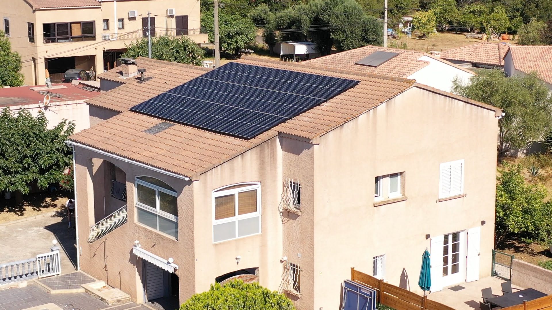 découvrez oscaro photovoltaïque, votre solution pour des installations solaires de qualité. profitez des énergies renouvelables avec des équipements fiables et performants, tout en contribuant à la préservation de l'environnement.