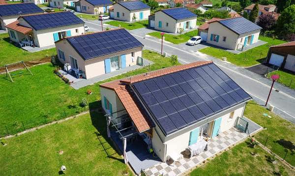 découvrez comment les panneaux solaires peuvent transformer votre consommation d'énergie. apprenez à réduire vos factures et à adopter une énergie renouvelable, tout en protégeant l'environnement.