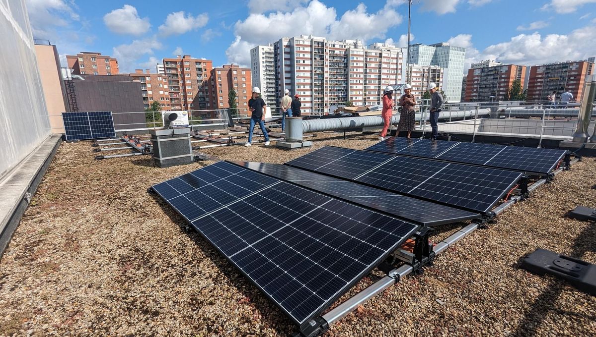 découvrez comment l'installation de panneaux solaires peut réduire vos factures d'électricité. informez-vous sur les avantages économiques et écologiques de cette solution énergétique durable.