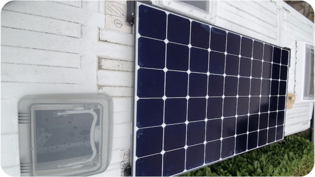 découvrez comment installer un panneau solaire sur votre fourgon pour optimiser votre autonomie énergétique lors de vos voyages. profitez de l'énergie renouvelable sur la route et apprenez les meilleures pratiques pour un système solaire efficace et durable.