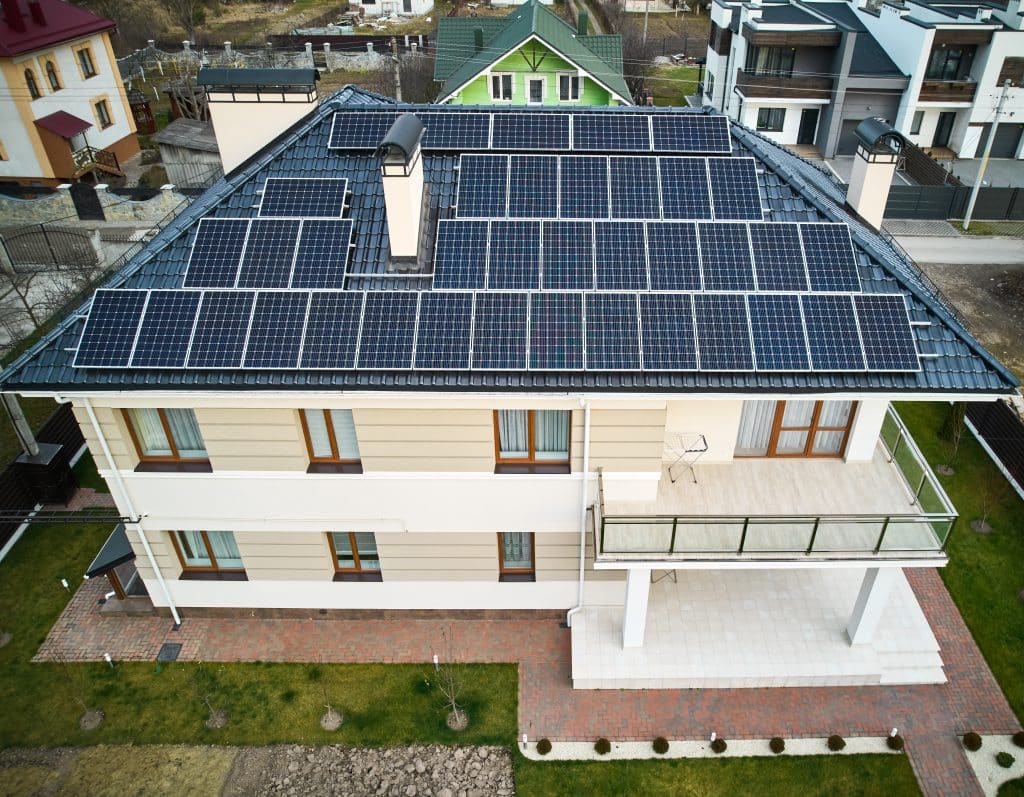 découvrez notre guide complet sur les panneaux solaires de 150 m² : avantages, installation, rentabilité et conseils pour optimiser votre consommation d'énergie. idéal pour les grandes surfaces, investissez dans une solution durable et écologique dès aujourd'hui.