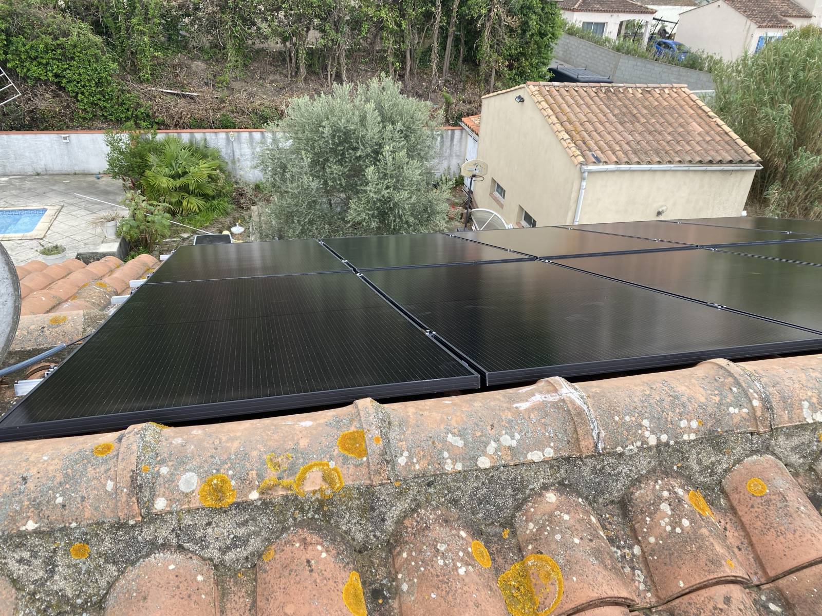 découvrez les meilleurs panneaux solaires à narbonne pour réduire votre facture d'énergie et contribuer à la protection de l'environnement. profitez d'une installation professionnelle et d'un service de qualité, adaptés à vos besoins.