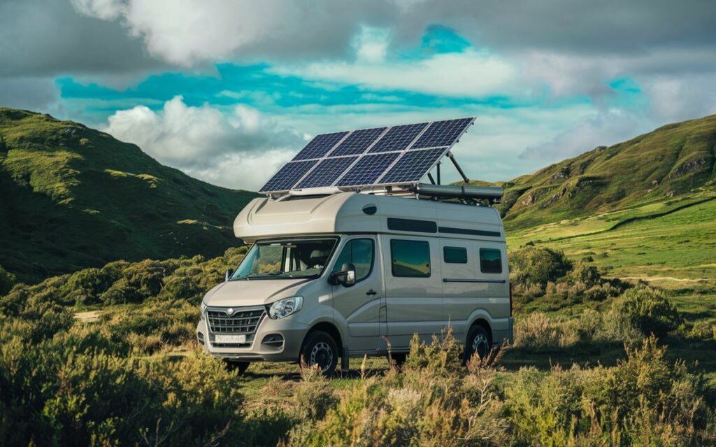 découvrez les avantages des panneaux solaires pour camping : une solution écologique et économique pour alimenter vos appareils en pleine nature. profitez d'une autonomie énergétique lors de vos aventures en plein air!