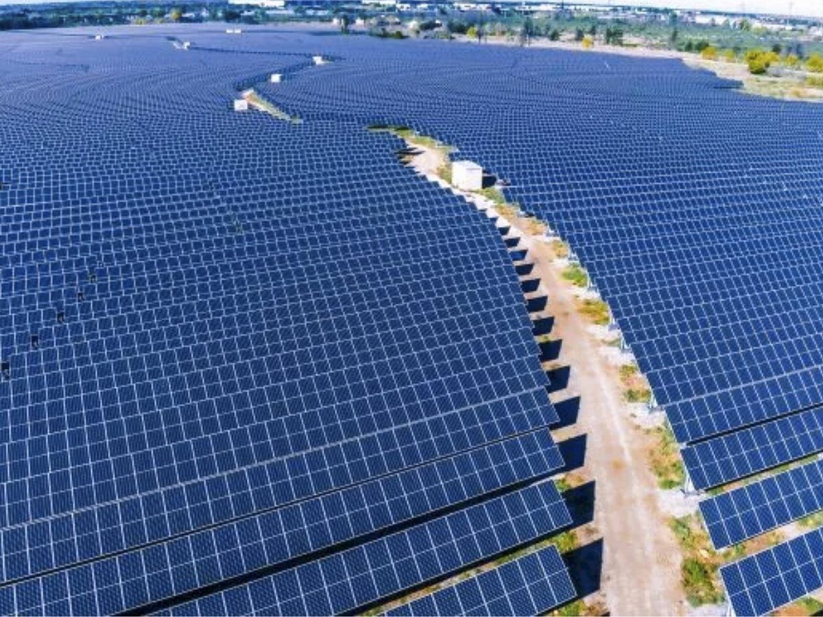 découvrez tout sur les panneaux solaires en france : avantages, aides financières, installations, et tendances du marché pour une transition énergétique réussie.