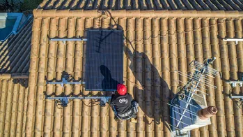 découvrez comment optimiser l'énergie de votre maison de 100m2 avec des panneaux solaires. profitez d'une solution écologique et économique pour réduire vos factures d'électricité tout en contribuant à la protection de l'environnement.