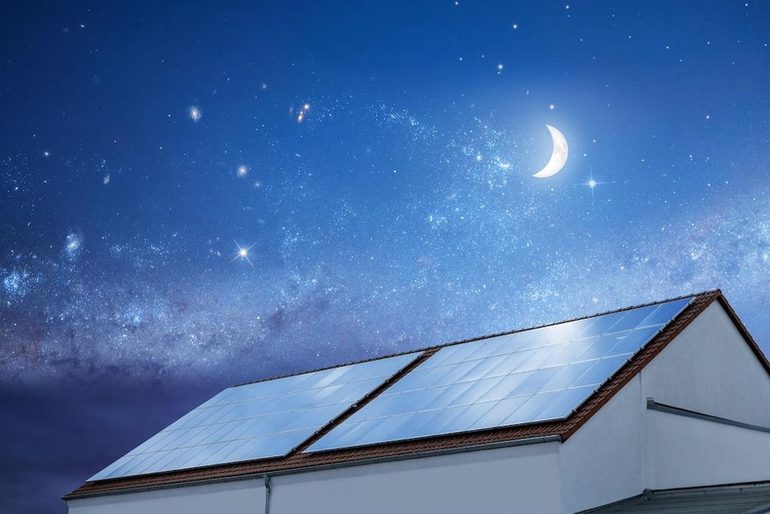 découvrez comment les panneaux solaires fonctionnent même la nuit grâce à des technologies innovantes. apprenez à optimiser votre consommation d'énergie et à tirer parti de solutions de stockage pour profiter d'une énergie renouvelable 24h/24.