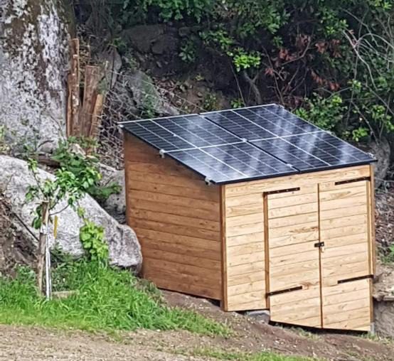 découvrez les solutions de systèmes photovoltaïques autonomes pour produire votre propre énergie solaire. idéal pour les habitations, les camping-cars et les chalets, ces dispositifs vous offrent une indépendance énergétique tout en réduisant votre empreinte carbone.