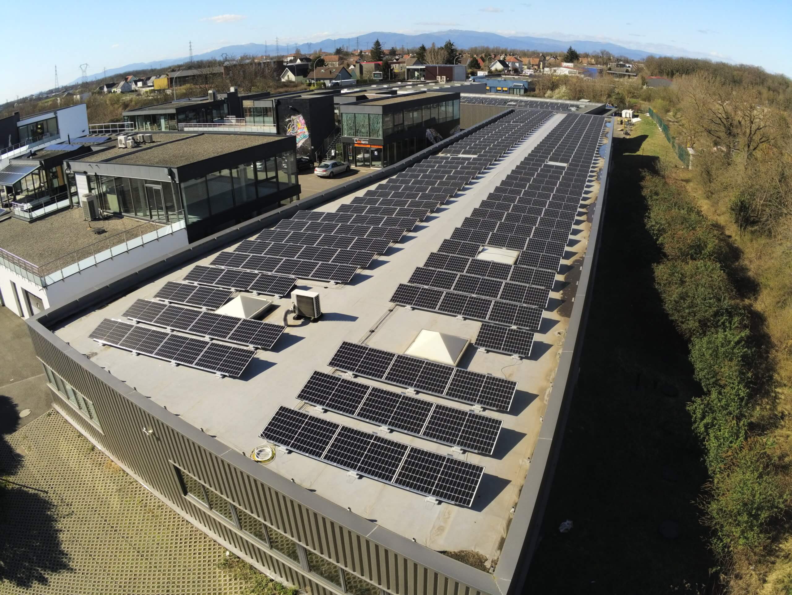 découvrez les solutions photovoltaïques à rixheim pour optimiser votre consommation d'énergie et réduire votre empreinte carbone. profitez d'une installation sur mesure, d'une expertise locale et d'un accompagnement personnalisé dans votre transition énergétique.