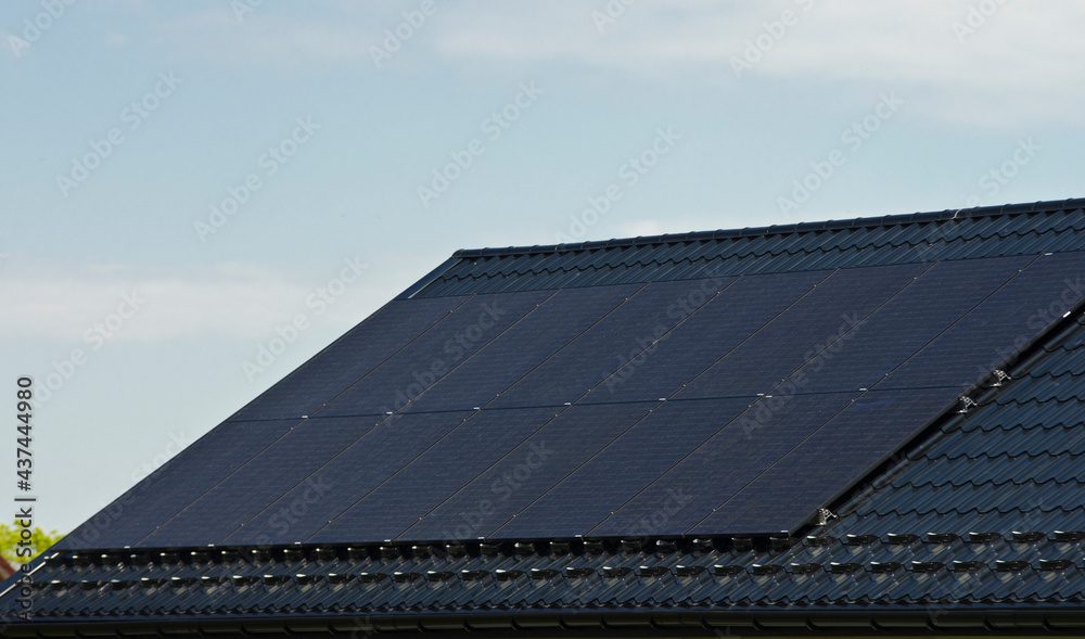 découvrez nos offres exclusives sur les panneaux solaires ! profitez de réductions incroyables pour passer à l'énergie solaire et réaliser des économies sur vos factures d'électricité. ne manquez pas cette opportunité de contribuer à la protection de l'environnement tout en faisant des économies. commandez dès maintenant !