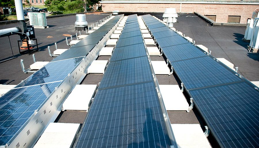 découvrez nos solutions de protection pour panneaux solaires, conçues pour maximiser leur efficacité et leur durabilité. protégez votre investissement contre les intempéries, la poussière et les débris tout en optimisant la performance de votre installation solaire.