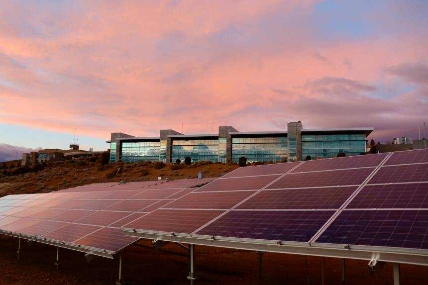découvrez le rôle essentiel des médias dans la promotion et la sensibilisation autour de l'énergie solaire. explorez comment ces plateformes influencent l'opinion publique, éduquent sur les bienfaits de l'énergie renouvelable et encouragent les initiatives durables.