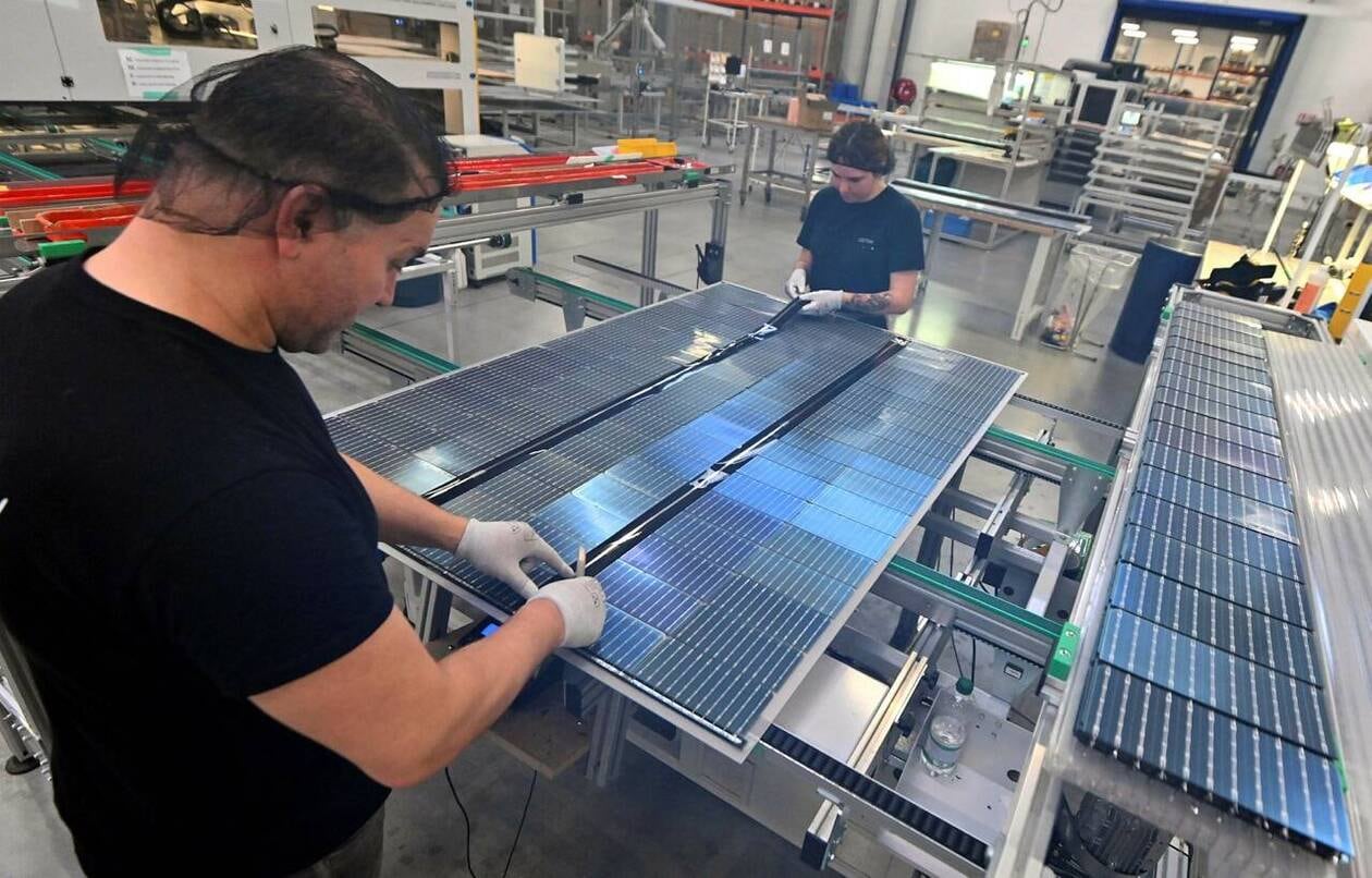 découvrez comment notre startup de panneaux solaires à nantes transforme l'énergie renouvelable en solutions durables pour votre domicile et votre entreprise. rejoignez la révolution verte dès aujourd'hui!