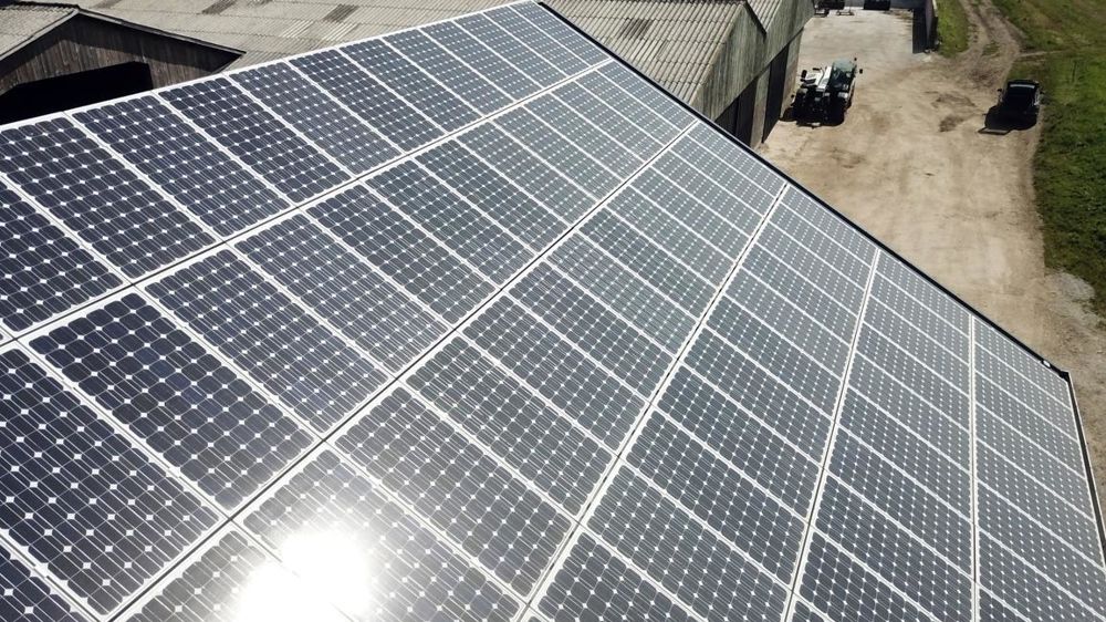 découvrez comment l'optimisation de la surface des panneaux photovoltaïques peut transformer l'agriculture, en offrant des solutions durables pour la production énergétique tout en améliorant la rentabilité des exploitations agricoles.