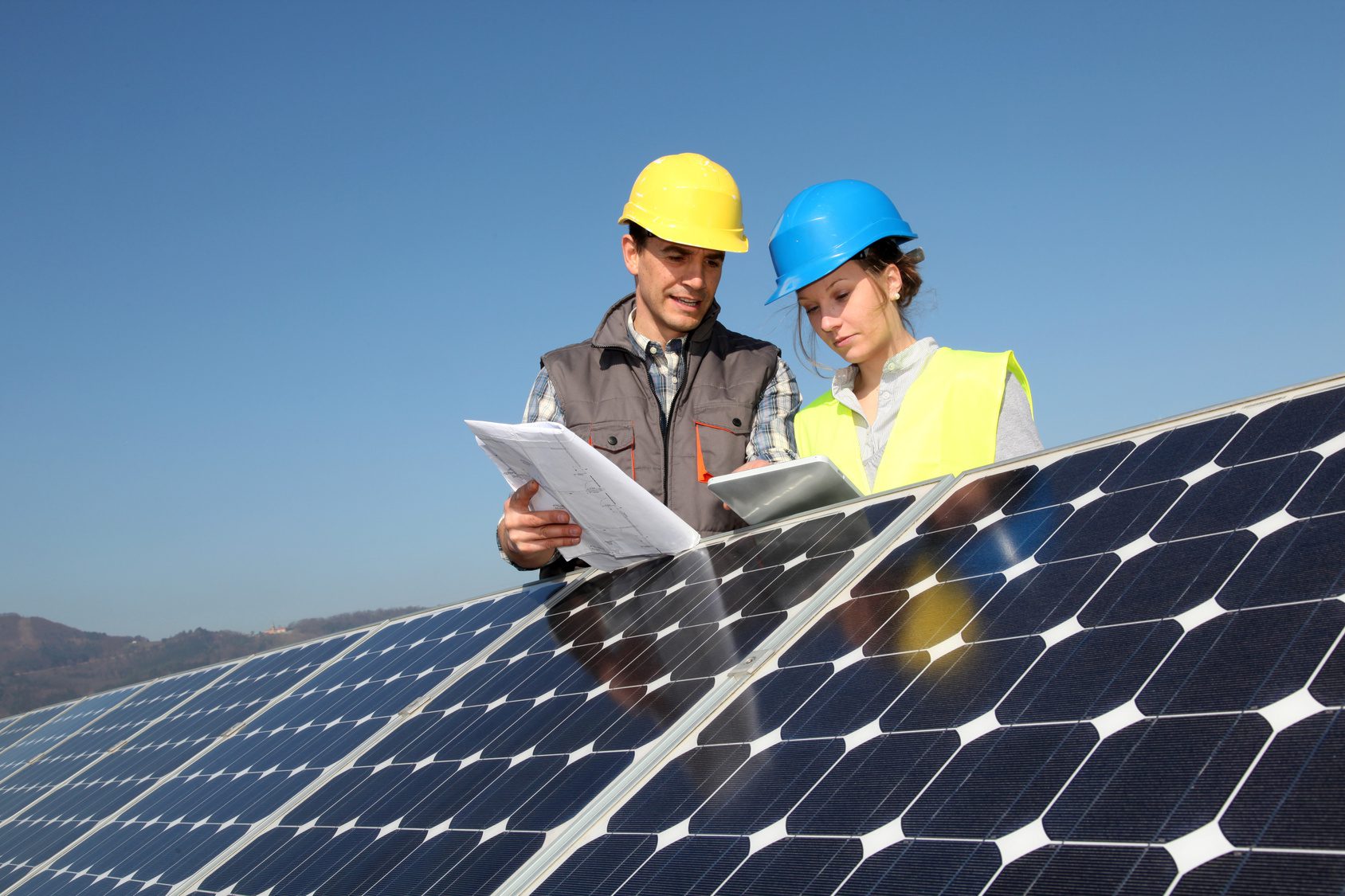 découvrez nos tarifs compétitifs pour l'installation de panneaux solaires. profitez d'une offre sur mesure adaptée à vos besoins et engagez-vous dans une démarche écologique tout en réalisant des économies sur votre facture d'électricité.