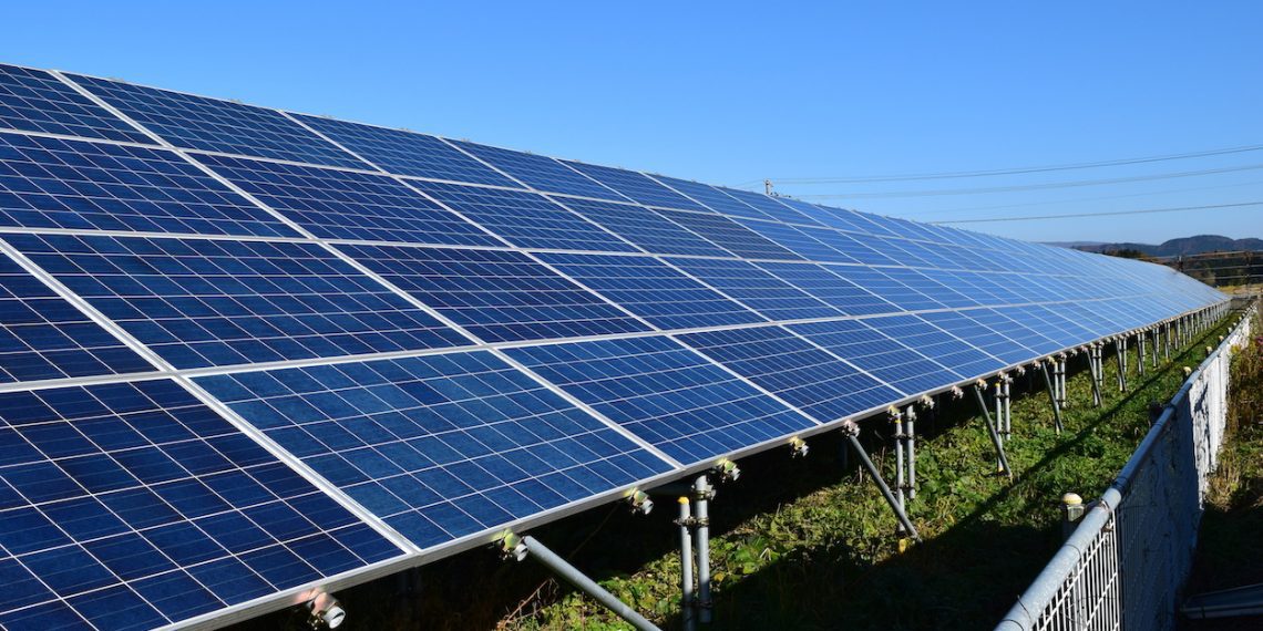 découvrez total énergie solaire innovante, votre partenaire pour des solutions d'énergie renouvelable performantes et écologiques. transformez la lumière du soleil en énergie propre et durable grâce à nos technologies de pointe et à notre expertise. engagez-vous pour un avenir plus vert.