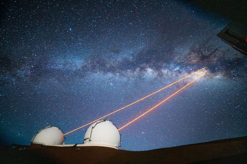 découvrez l'univers solaire, un fascinant mélange de planètes, de lunes et de phénomènes astronomiques. explorez les mystères du système solaire, des géantes gazeuses aux petites planètes telluriques, et plongez dans l'infinie beauté de notre voisinage cosmique.